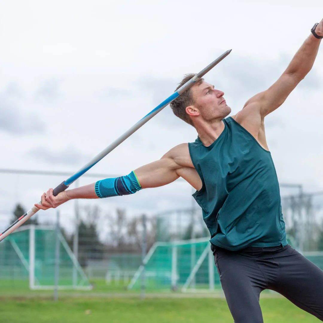 他还呼吁团 他还呼吁团